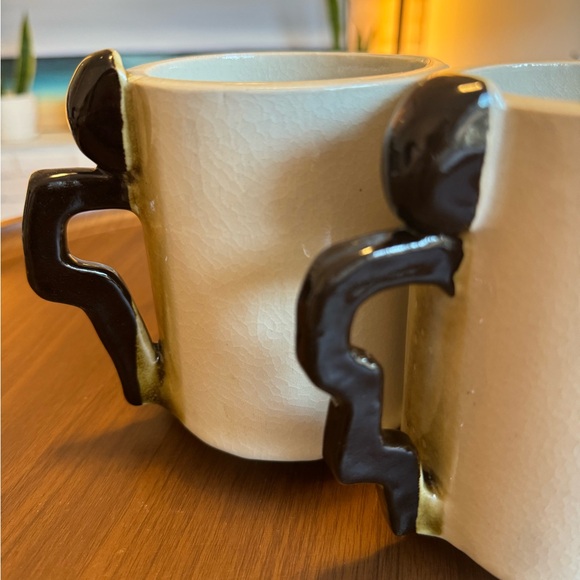 Unique, artsy hand made mugs /pottery (pair or set of 2 mugs only) - Picture 4 of 10